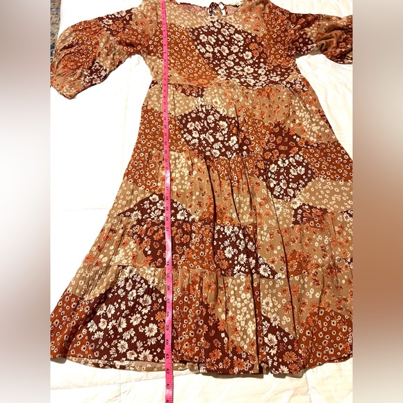 Easel Boho Midi Dress Bell Sleeve Floral Patch 100% rayon SZ S EUC - Picture 8 of 8